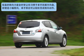 2011款日产骐达1.6T