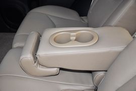 2011款一汽丰田RAV4