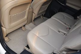 2011款一汽丰田RAV4
