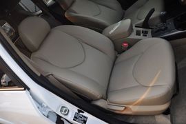 2011款一汽丰田RAV4