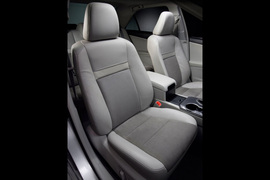 2012款丰田凯美瑞Hybrid