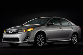 2012款丰田凯美瑞Hybrid
