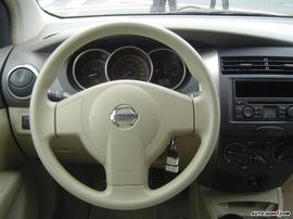 2007款日产骊威