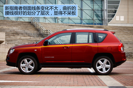 2011款Jeep新指南者2.4L