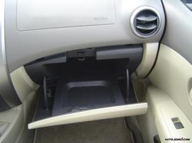 2007款日产骊威