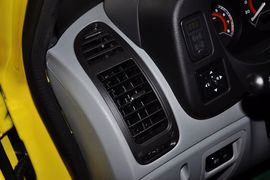 2011款东南新V3菱悦风采版