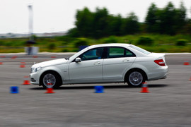 2012款北京奔驰新一代C200