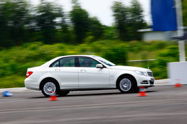2012款北京奔驰新一代C200