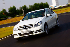 2012款北京奔驰新一代C200