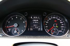 2012款一汽大众全新迈腾2.0TSI深度测试