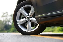 2012款一汽大众全新迈腾2.0TSI深度测试