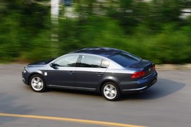 2012款一汽大众全新迈腾2.0TSI深度测试