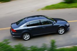 2012款一汽大众全新迈腾2.0TSI深度测试