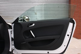 2011款奥迪TTS