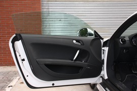 2011款奥迪TTS