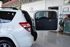 2011款一汽丰田RAV4