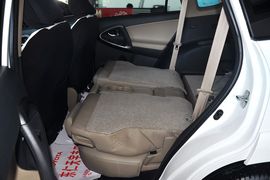 2011款一汽丰田RAV4