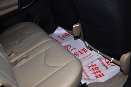 2011款一汽丰田RAV4
