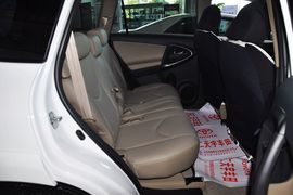 2011款一汽丰田RAV4