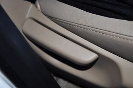 2011款一汽丰田RAV4