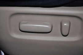 2011款一汽丰田RAV4