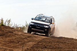 2012款三菱帕杰罗-劲畅实拍