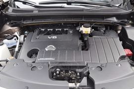   2011款东风日产楼兰 3.5L V6