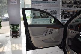 2011款广汽丰田凯美瑞200G经典版到店实拍