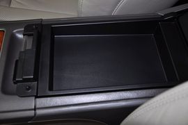 2011款广汽丰田凯美瑞200G经典版到店实拍