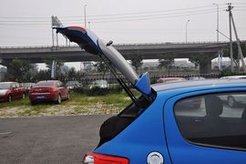 2012款东风雪铁龙C2