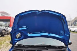 2012款东风雪铁龙C2