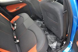 2012款东风雪铁龙C2