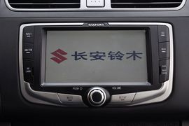 2011款长安铃木雨燕