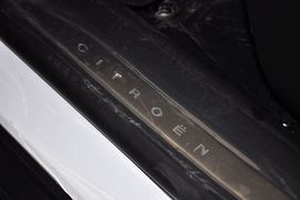 2011款东风雪铁龙C5