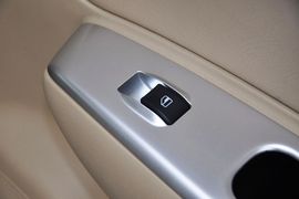 2012款威麟V5