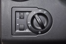 2012款MG6