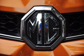 2012款MG6