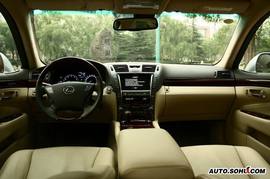 雷克萨斯LS460L内饰