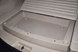 2011款荣威W5