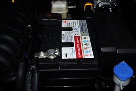 2011款荣威W5