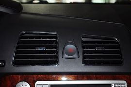 2011款荣威W5