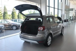 2011款大众CrossGolf