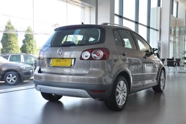 2011款大众CrossGolf