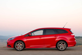 2013款福特福克斯ST旅行版