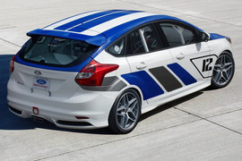 2012福特福克斯ST-R