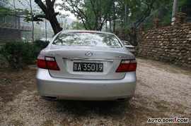 雷克萨斯LS460L尊贵型