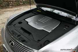 雷克萨斯LS460L尊贵型