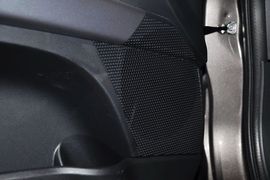 2011款三菱欧蓝德劲界