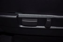 2011款三菱欧蓝德劲界