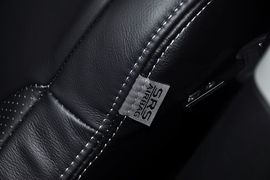 2011款三菱欧蓝德劲界